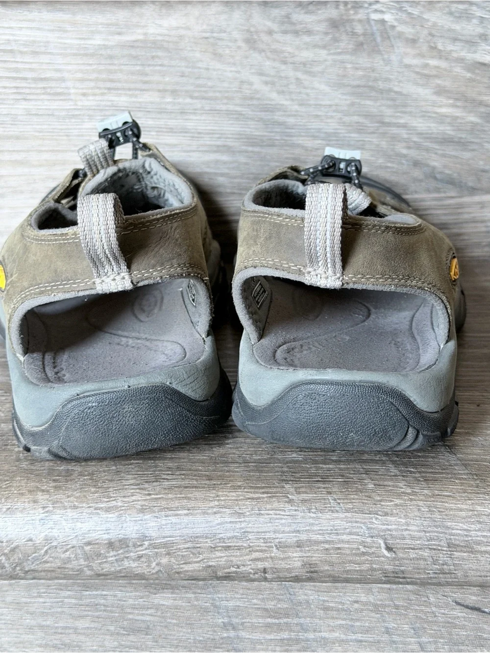 KEEN Newport Men’s 8.5 Waterproof Leather Hiking Sport Sandals
